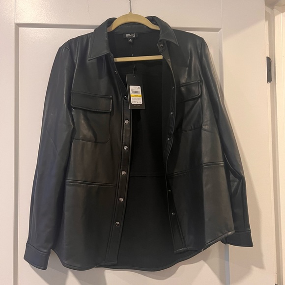 Vegan Leather Snap-Front Utility Shirt Jomes New York - Picture 3 of 5